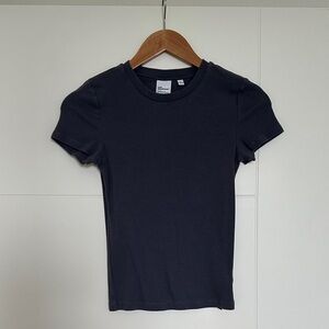 Aritzia TNA Homestretch rib crew T shirt